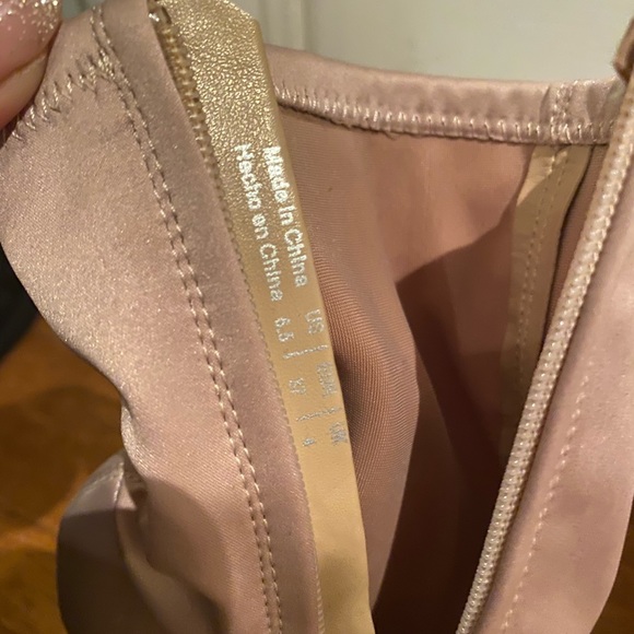 ALDO heel booties - Picture 2 of 6